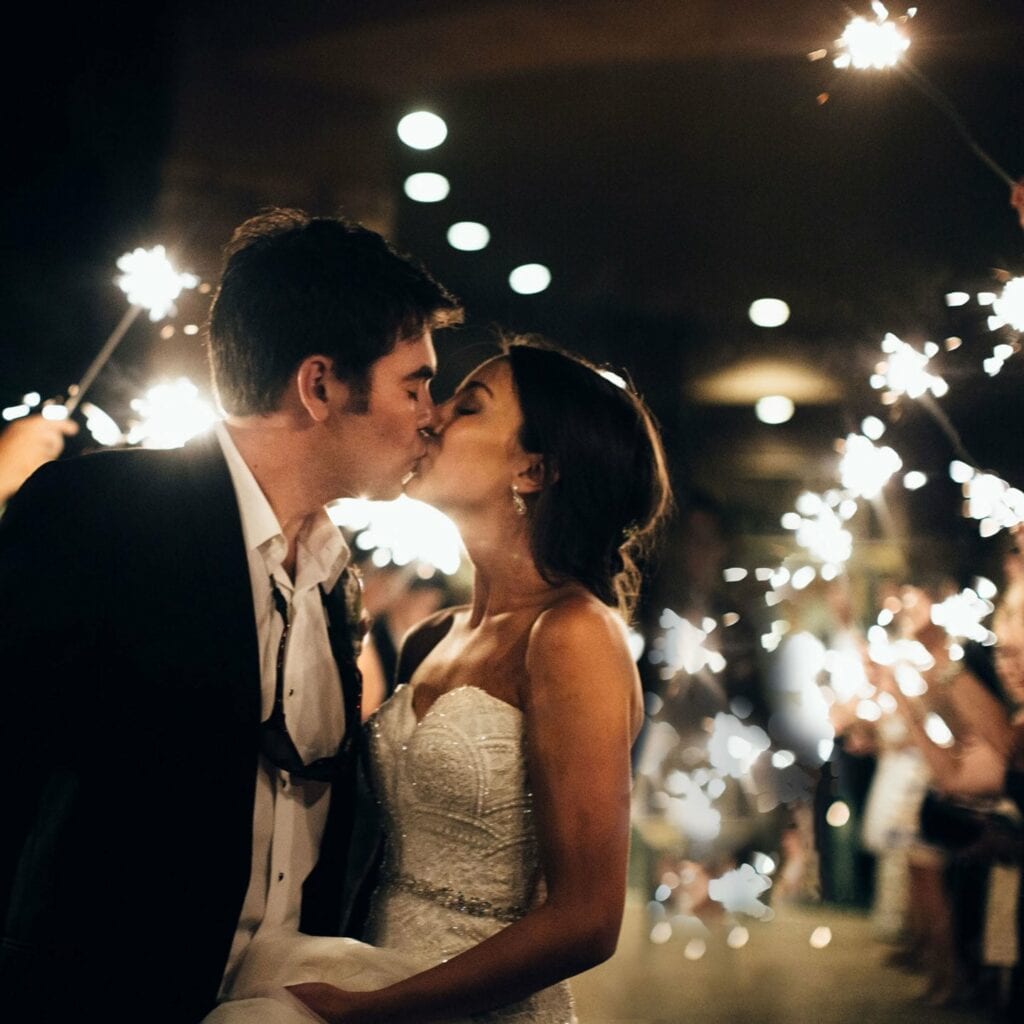 Sedona Wedding Venue Photos || Jane in the Woods in the Red Rocks 