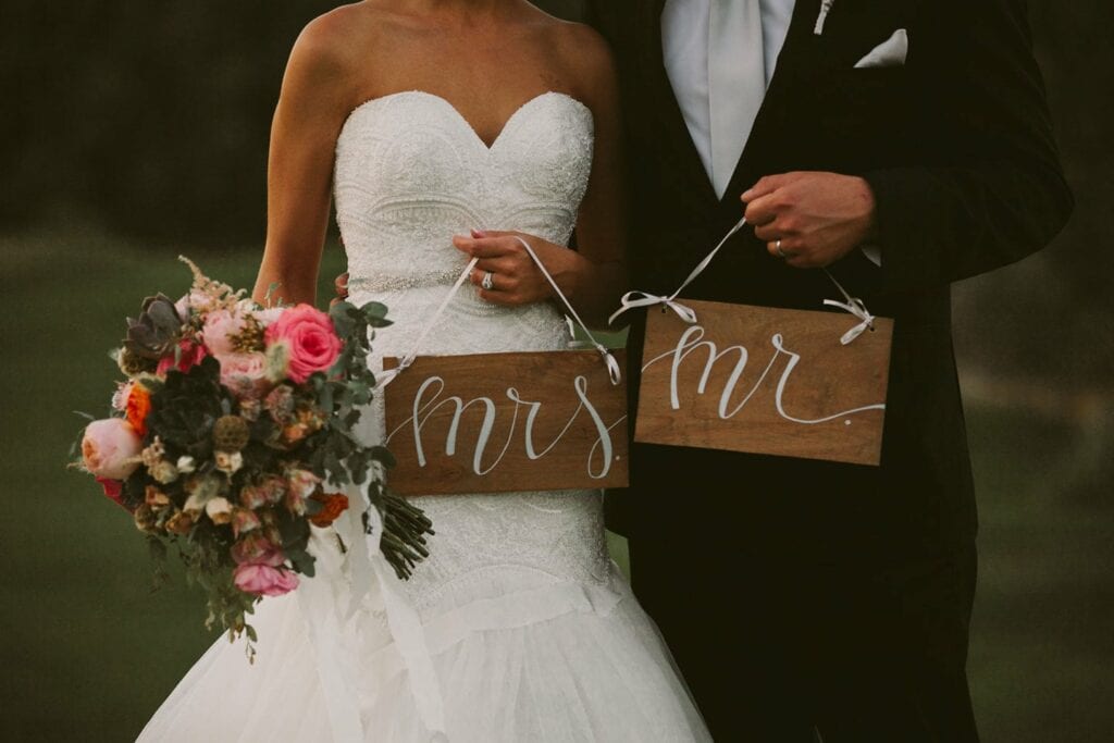 Sedona Wedding Venue Photos || Jane in the Woods in the Red Rocks 