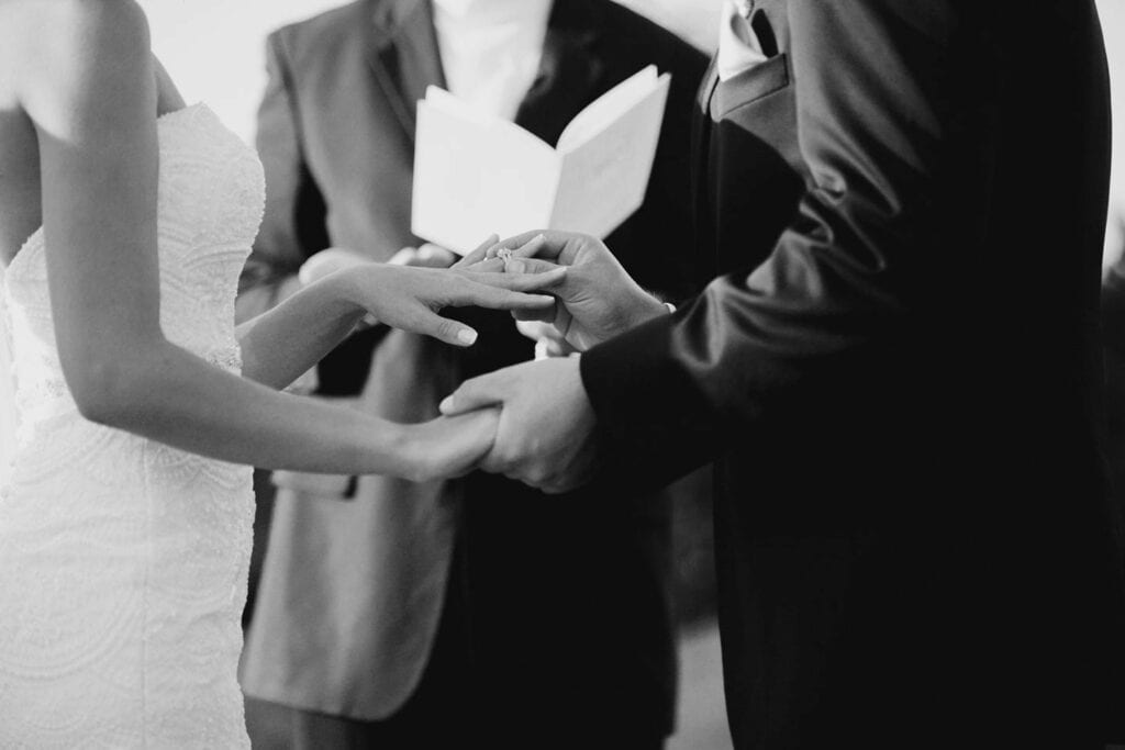 Sedona Wedding Venue Photos || Jane in the Woods in the Red Rocks 