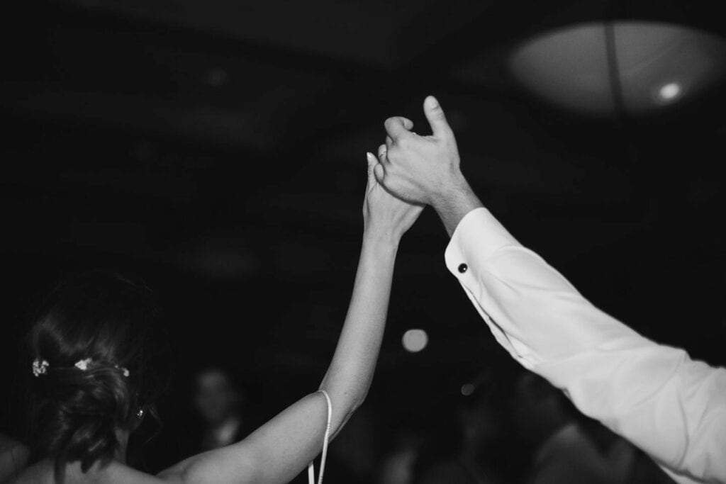 Sedona Wedding Venue Photos || Jane in the Woods in the Red Rocks 